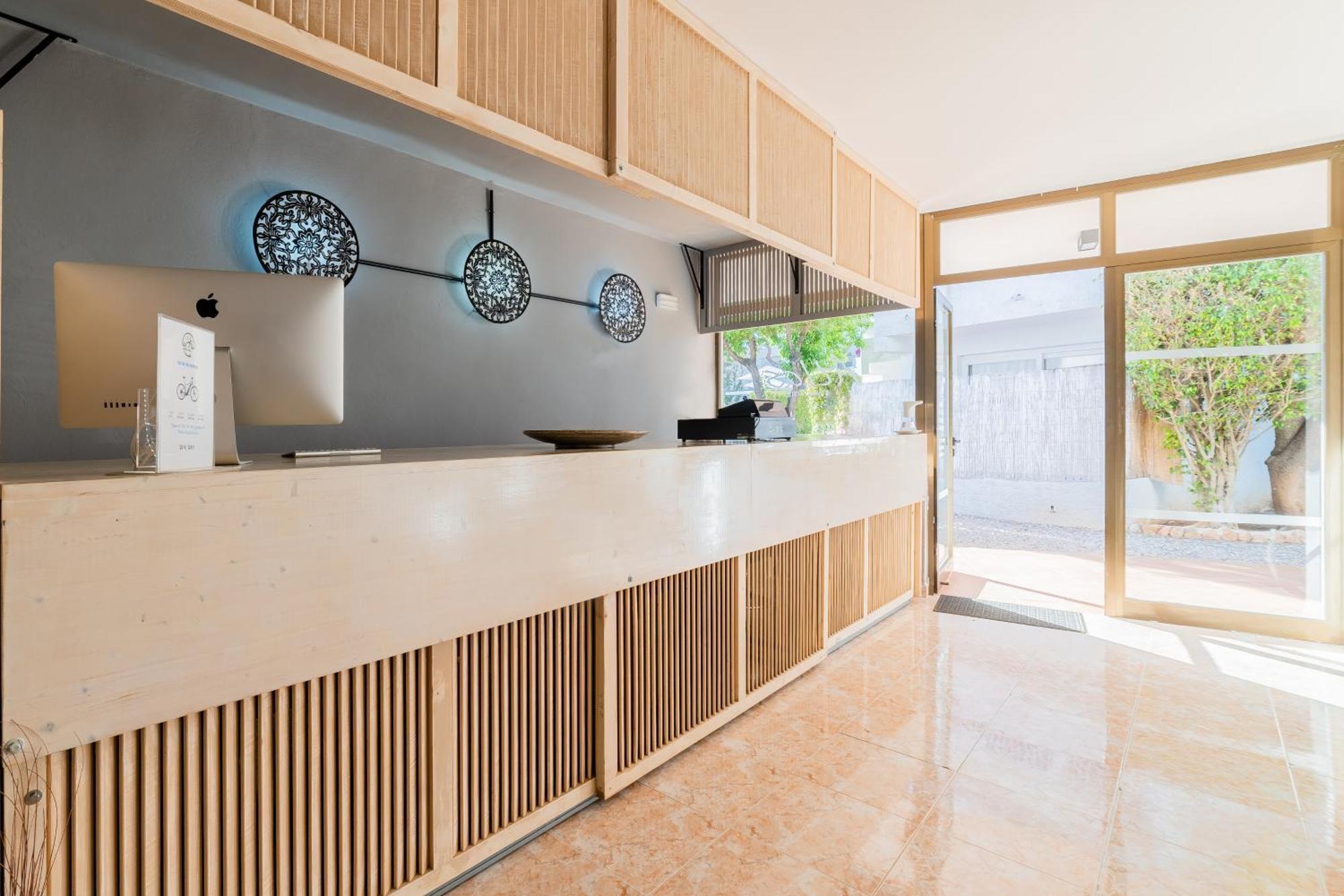 סנטה אאולריה דס ריו Atlas Apartments Ibiza מראה חיצוני תמונה