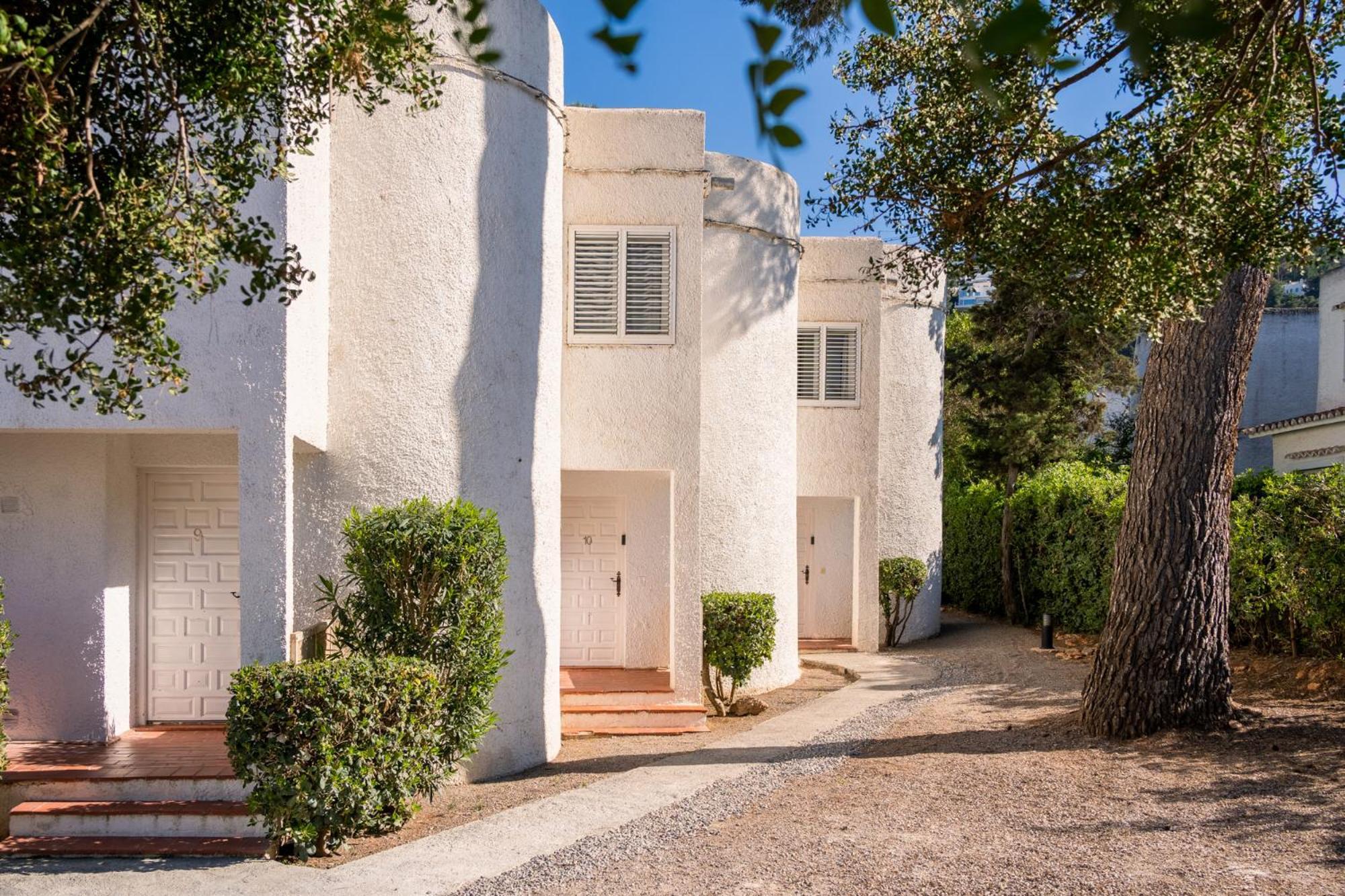 סנטה אאולריה דס ריו Atlas Apartments Ibiza מראה חיצוני תמונה